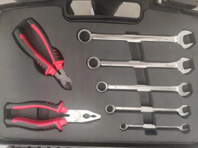 China 26 Pcs / 32 Stes / 40 Sets Non Magnetic Titanium Tool Kit With Laser Logo And Black Hard Plastic Case for sale