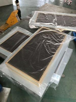 中国 Emc Emi Honeycomb Vent Panels Stainless Steel Core Material For Rf Shielding Room 販売のため