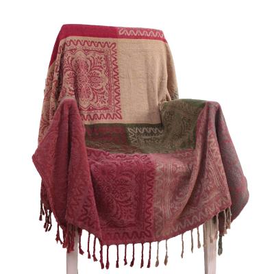 China PORTABLE 100% Dulcis Chenille Factory Wholesale Polyester Bohemian Soft 100% Chenille Throw Sofa Blanket With Tassel For Decor for sale