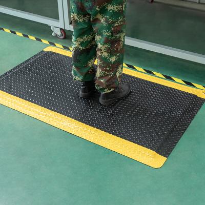 China OEM ESD Industrial Rubber Mats Waterproof Ergonomic Anti Slip Floor Standing Anti Fatigue for sale