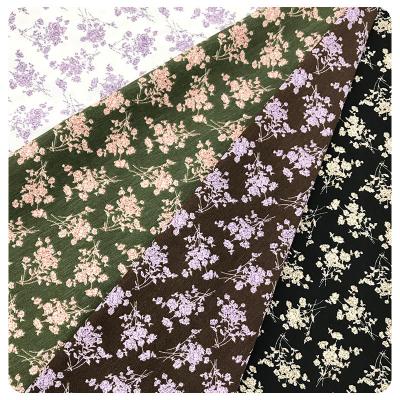 China Wrinkle Resistant 110GSM Velvet Polyester Pattern Print Chiffon Dress Scarf Fashion Floral Chiffon for sale