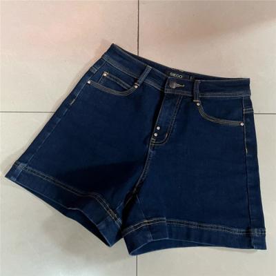 China Casual second hand clothes women used denim shorts summer used jeans in the ball for sale