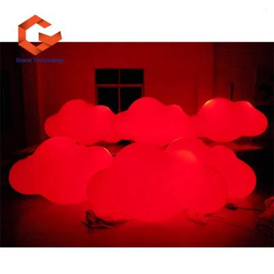 China Parties concert large inflatable clouds for wedding decorations for events or bar decorations for sale