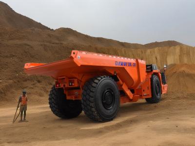 Chine Capacité de charge utile de 30 tonnes camion minier camion à échelle AFRICA MARKET marque DERUI à vendre