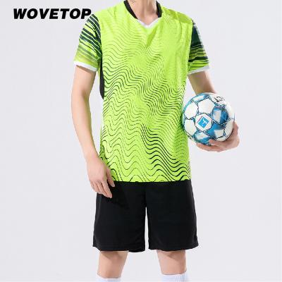 China 2022 Wholesale Breathable Team Sportswear Soccer Wear Set Hot Sales Fashion Football Training Clothes C5025 for sale