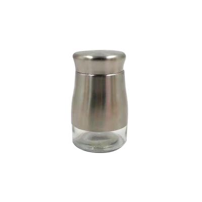 China Round 140ml Empty Clear Freshness Preservation Pepper Spice Container Glass Spice Bottle Jar With Screw Metal Lid for sale