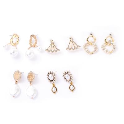 China CLASSIC Fashion Custom Party Wedding Earrings For Women Big Jewelry Pearl Circle Earrings for sale