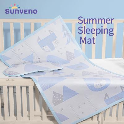 China Folded Infant Sleep Hutch Protector Bedding Set Changing Mattress Baby Cooling Mat Newborn Ice Silk Sleeping Summer Baby Bedding for sale