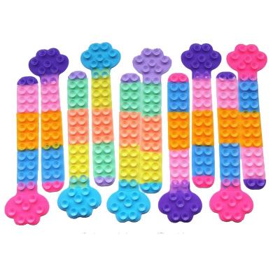 China 2022 New Interesting Anti-Anxiety Stress Custom Squido Game Silicone Sucker Suction Cup Decompression Squidopop Toy Cat Claw Shape for sale