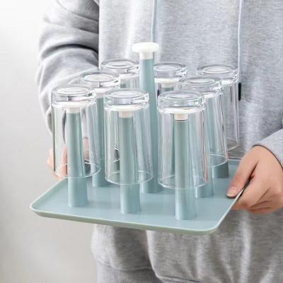 China Creative Plastic Water Bottle Stocked Kitchen Countertop Drying Rack Bottle Rack Drinking Glass Rack and Sports Bottle Rack for sale