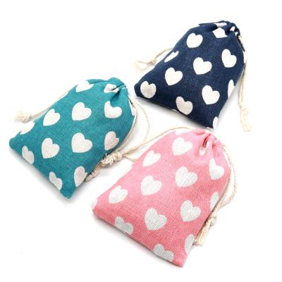 China Recyclable Wholesale Beautiful Printed Patterns Cotton Muslin Drawstring Jewelry Packaging Bag Item Candy Gift Storage Pouch for sale