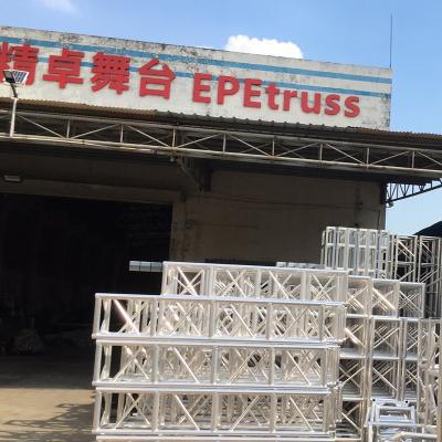 China Portable Collapsible Stage Custom Design Aluminum DJ Lighting Speaker Curve Stage Truss System for sale