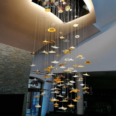 China Modern Art Creative Custom Colored Glass Ceiling Chandelier Villa Hotel Chandelier for sale