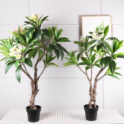 China Fake garden plastic large landscape tree simulation fregg tree decoration homestay plant pot decoration for sale