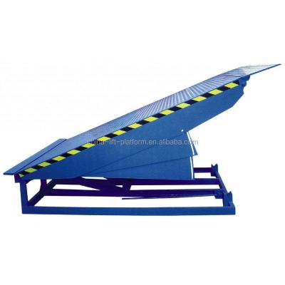 China Usually For CE China Supplier Docking Station Steel Forklift Yard Ramp Hydraulic Dock Leveler For Trucks for sale