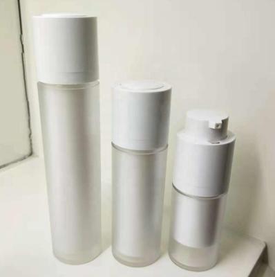 China Personal Care Rotary Plastic Airless Pump Bottle For Face Cream 15ml/30ml/50ml for sale