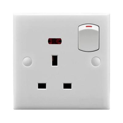 China 220V 12V SKD 13amp Electrical Outlet UK Wall Outlet Wall Sockets And Switches Residential / Multipurpose Electrical Power Socket for sale