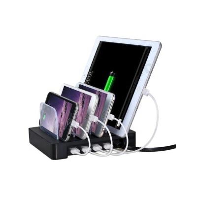 China Multi Adjustable Left Port Mobile Phone 4 Port Station USB Deskptop Charging Stand for sale