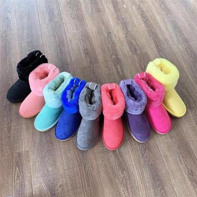 China Lightweight Classic Casual Warm Slip On Fashion Snow Boots Microfiber Winter Fur Snow Base Indoor Wool Shoes Boots For Women for sale