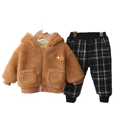 China Cotton Winter Clothes Cute Embroidered Bear Head Plus Velvet Boy Two Piece Suit for sale