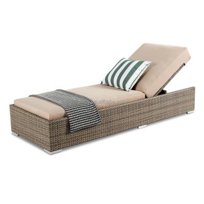 China Modern Outdoor Flange Fabric Furniture Steel Frame Folding Bed Sun Sofa for sale