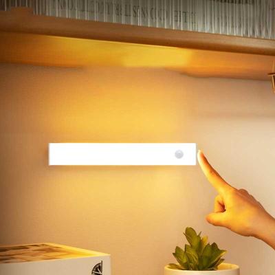 China New Rechargeable Easy Installation Led Drawer Light Motion Sensor Under Cabinet Cabinet Strips Wardrobe Night Lighting for sale