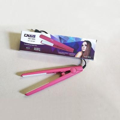 China Cheap hotel promotion gift mini use hair straightener for sale