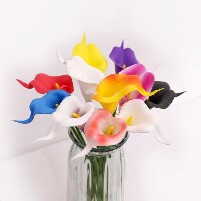 China Hot Selling Events Decoration Calla Lily Artificial Flowers PU Real Touch For Home Wedding Party Decoration Table Centerpiece for sale