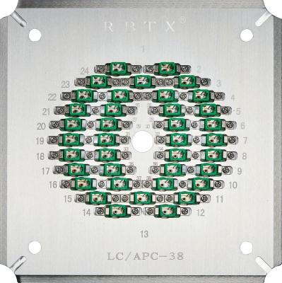 中国 Lcapc38 磨き用固定器具ホルダー 38 ポート Lc/Apc 光ファイバーパッチコードコネクタ 尖端磨き 販売のため