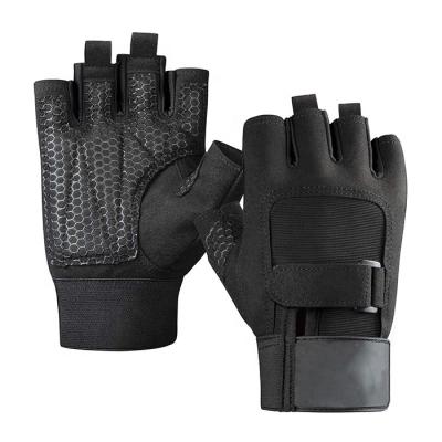 China Weightlifting Gloves Weightlifting Training Mitt Great For Work Out And Hand Protector for sale