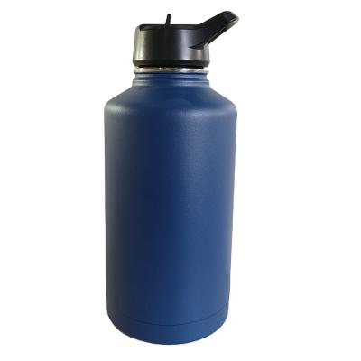 China Stainless Steel Water Bottle Sports Viable 64oz Water Bottle With Half Straw Lids Vacuum Flasks And Thermoses for sale