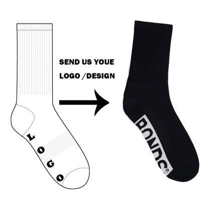 China Custom made men's cotton jacquard crew fashion anti slip socks QUICK DRY high quality ribbed sport sock with logo for sale