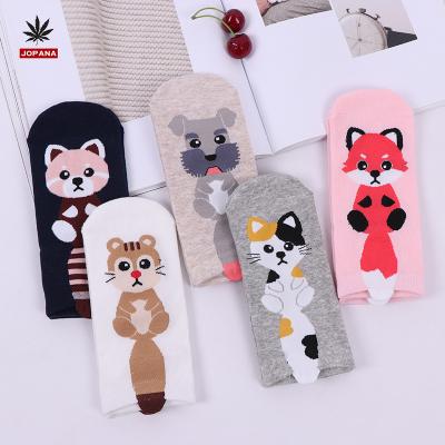 China Wholesale Price Women Antibacterial Happy Cute Boat Ankle Animal Socks for sale