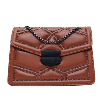 China High quality autumn winter style rivet bag fashion square bag small Korean chain shoulder bag for sale