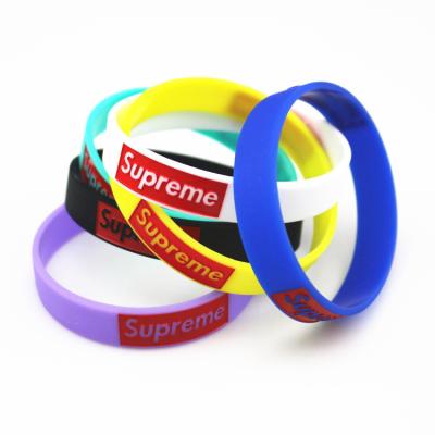 China 2019 New China Design Personalized Silicone Wristband, Rainbow Wristband for sale