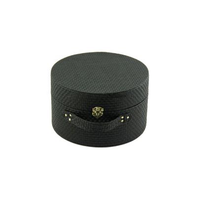 China OEM Elegant Custom Leather Round Jewelry Box for sale