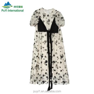 China Fashion 2022 New American Style Occasion /Fit Size Clothes Ball Used Clothes Imported Silk Dress for sale