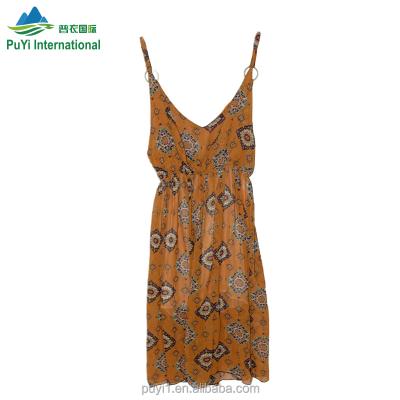 China Fashion New Style /Fit Size 2022 New Arrivals Guangzhou Second Hand Apparel Clothes Used Silk Dress for sale