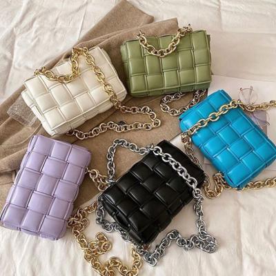 China Fashion Woven Plaid Women Handbag Famous Brand Luxury Handbags For Women Messenger Bags Designer Weaving Bag for sale