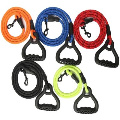 China Wholesale High Quality Custom Dog Leash Rope Training Slip Lead Nylon Dog Leash With Climbing Rope Dog Leash for sale