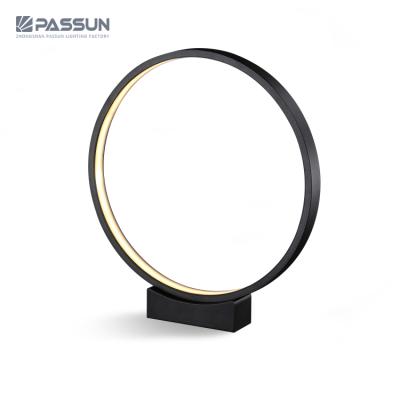 China Newly-designed SMD 18W aluminum unique circle shape led table light for sale