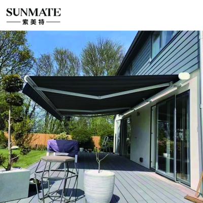 China Totally Enclosed Aluminum Frame Electric Sunshade Fabric For Windows Customized Windproof for sale