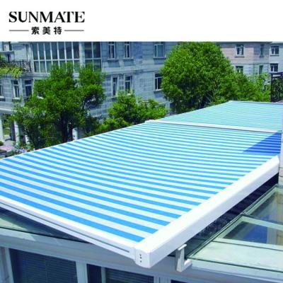 China Totally Enclosed Electric Sunshade Aluminum Frame For Sunroom Garden Pergola Awning Remote Controller for sale