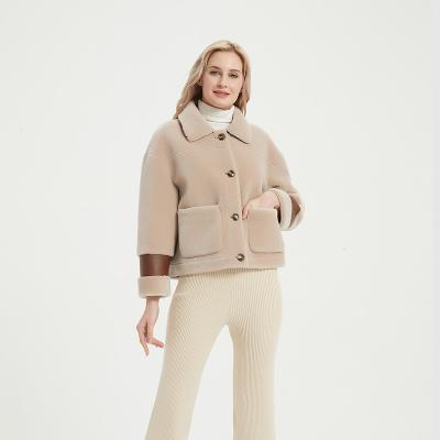 China 2021 New Winter Breathable Warm Fashionable Women Cropped Teddy Jacket Short Teddy Coat for sale