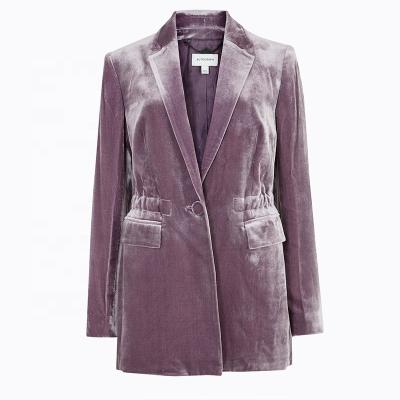 China Anti-Wrinkle OEM Custom Long Sleeve V-Neck Big Bottom Pockets Plus Size Velvet Oversized Jacket For Women for sale