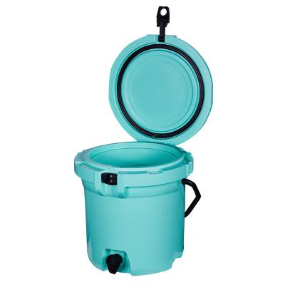 China Waterproof Outdoor Traveling Camping Ice Bucket Perfect for Fishing Boating Seafood Wine and Beverage Cooler 5G for sale