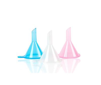 China Hot Selling Mini Small Plastic Funnel For Stocked Perfume Liquid Oil Filling Empty Bottle for sale