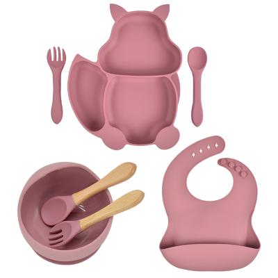 China Modern Squirrel Silicone No Slip Baby Dish Dinner Gift Sets Baby Suction Dish Silicone Animal Dish for sale