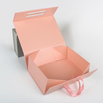 China Recycled Materials AP50B Reasonable Prices Foldable Magnetic Closure Large Different Types Gift Packaging Elegant Box for sale