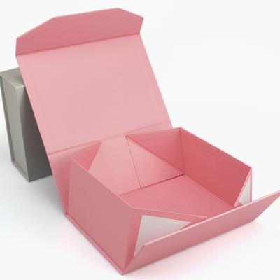 China AP49PK-A Materials AP49PK-A Recycled Materials Bridesmaid Proposal Rectangle Folding Sturdy Magnetic Gift Box With Lid For Gift Packaging for sale